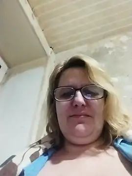 Forest-Lady's cam snapshot