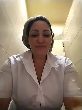 Lunita86 live sex cam