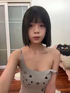 qiqi_x live sex cam
