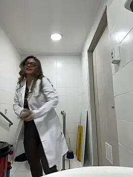 alicee16 live sex cam