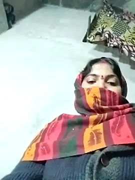 Maidangirl's cam snapshot