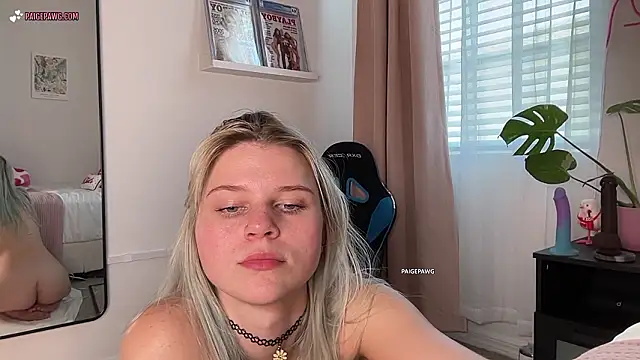 PaigePawg live sex cam