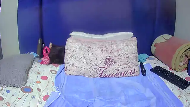 Cherrydollx's cam snapshot