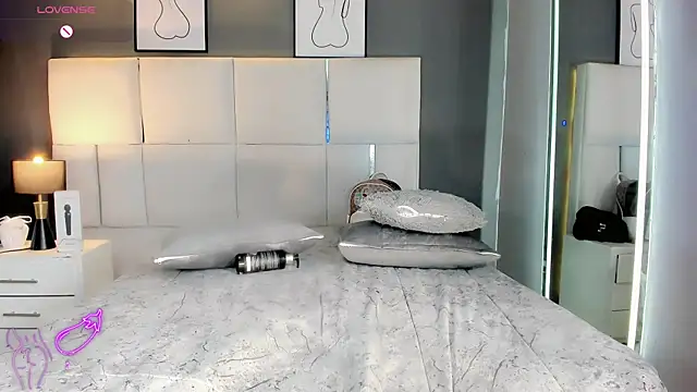 Nikita_Dragun_777 live sex cam