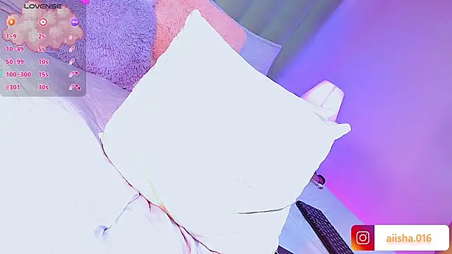 AiishaRose live sex cam