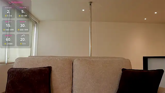 Thiago_L live sex cam