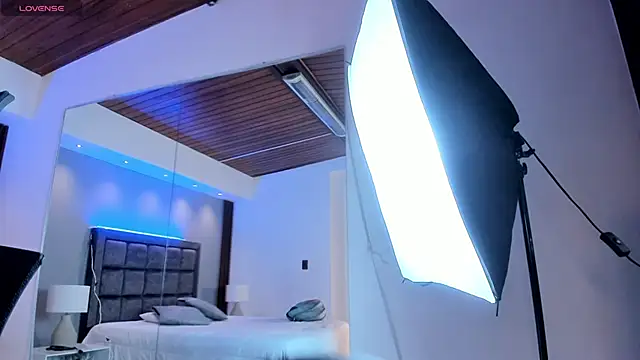 Alicee_Broownn's cam snapshot