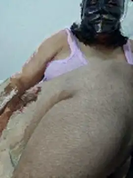 Ruby1hot2's cam snapshot