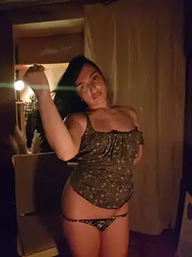 HotDevilGirl_'s cam snapshot