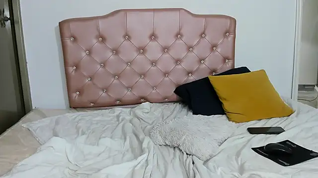 IslaRose7 live sex cam