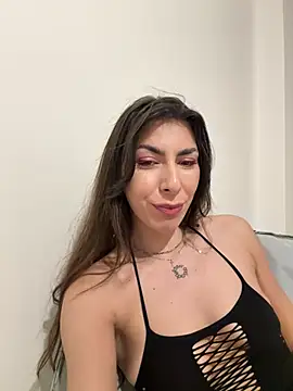 Rebecaburns's cam snapshot