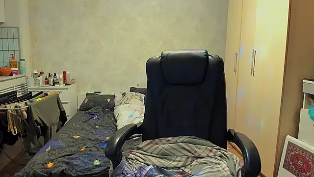 katya_idinax's cam snapshot