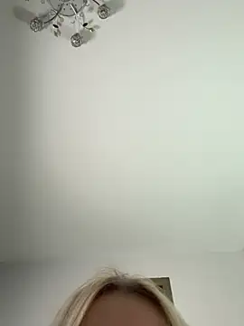 -RIVIERA-'s cam snapshot