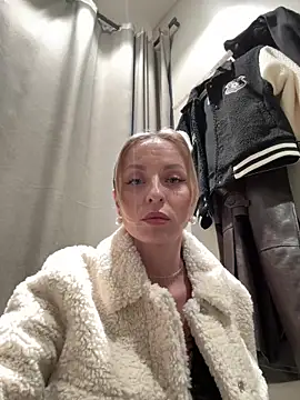 VikaBunny1's cam snapshot