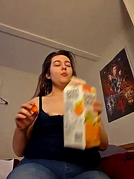 Ashlovescannabis's cam snapshot