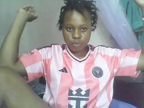 EBONYVANILLA02 live sex cam