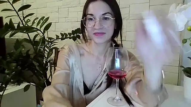 JuliaLovely's cam snapshot