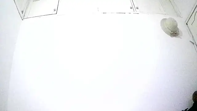 mina_smith1's cam snapshot