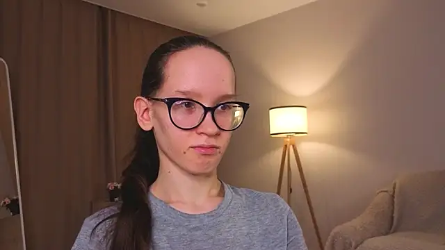 BettyBrowni live sex cam