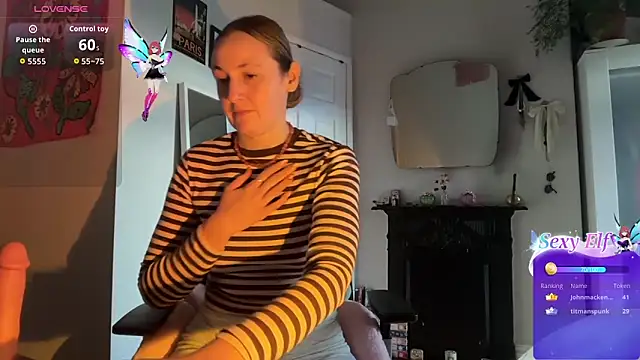 Littlelolo60's cam snapshot