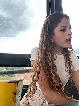 alana15 live sex cam