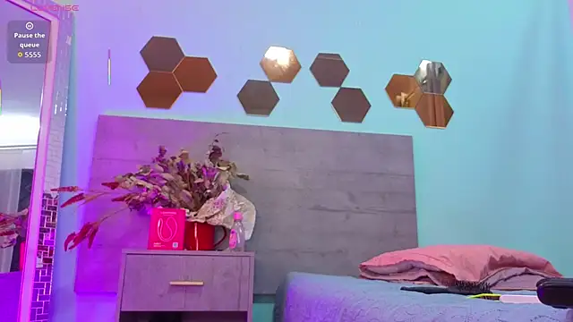 Paulina_Sodi live sex cam