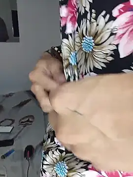 Kingbigcock23cm live sex cam