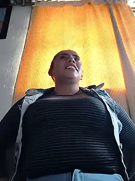 ashleymonroe4's cam snapshot