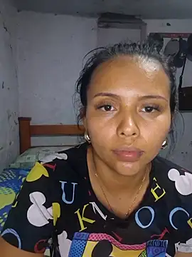 Daniela_Cruz_'s cam snapshot