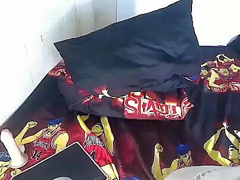 xia_love13's cam snapshot