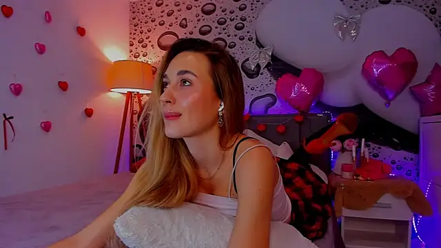 AlexaWilds's cam snapshot