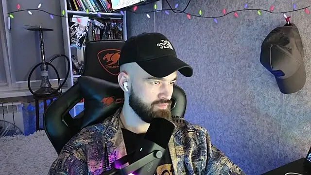 _Mostly_'s cam snapshot