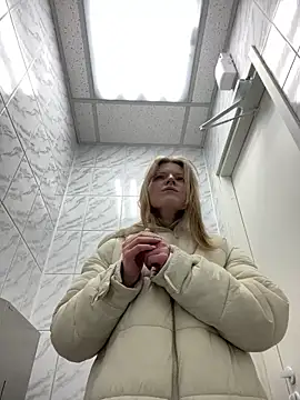 MaryHiggins's cam snapshot