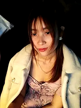 Em_xinh01's cam snapshot