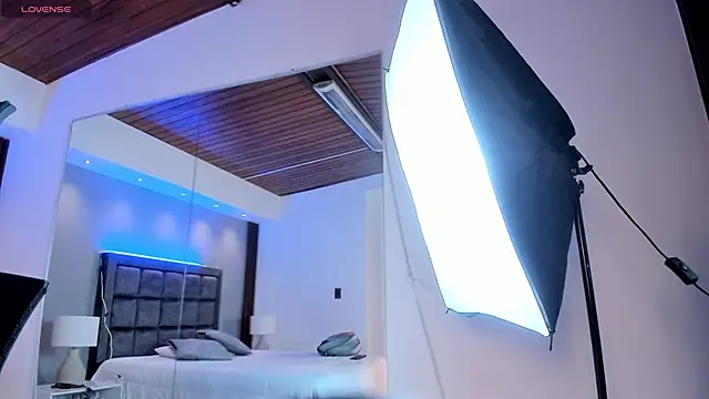 Alicee_Broownn's cam snapshot