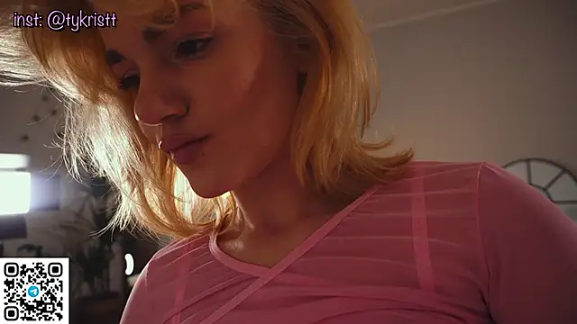 pantykrist live sex cam