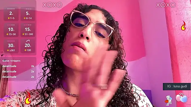lunagudis live sex cam