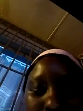 BlackBerry_06's cam snapshot