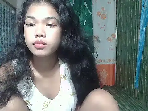 Sweetestsiner's cam snapshot