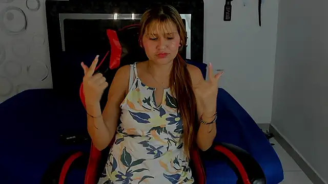 Bella_Blanca's cam snapshot