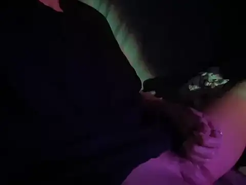 LEO_shy live sex cam