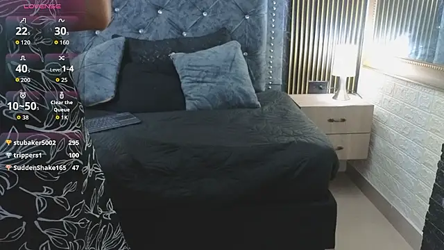 charlotte__G's cam snapshot