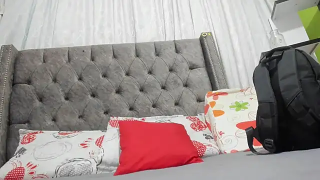 ANA-BULLOCK-'s cam snapshot