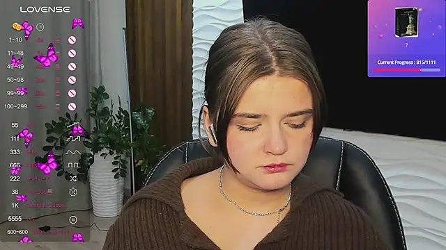 LanaTreades's cam snapshot