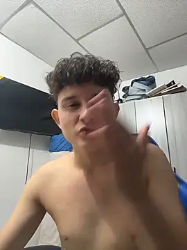 Nathan_Bluee live sex cam