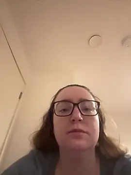 LavenderBrielle's cam snapshot