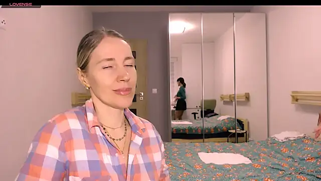 Javelinka's cam snapshot