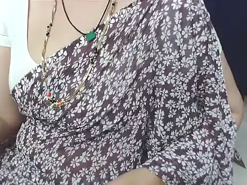 sunitha-3's cam snapshot