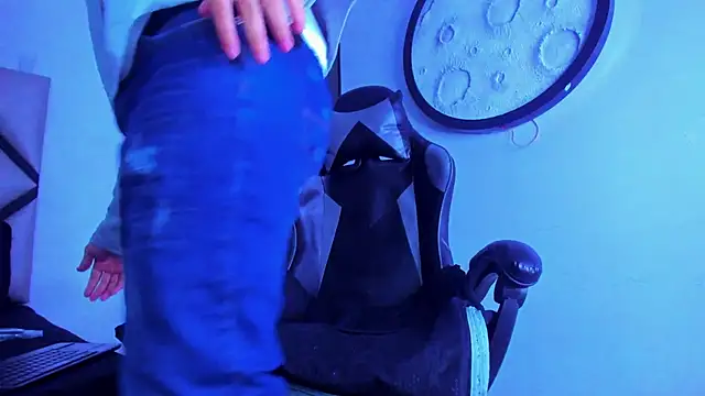 mike_257's cam snapshot