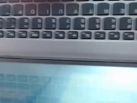 waner_thom's cam snapshot